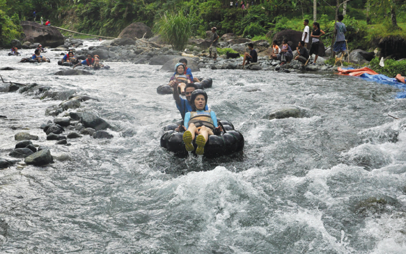 White water tubing in Maitum